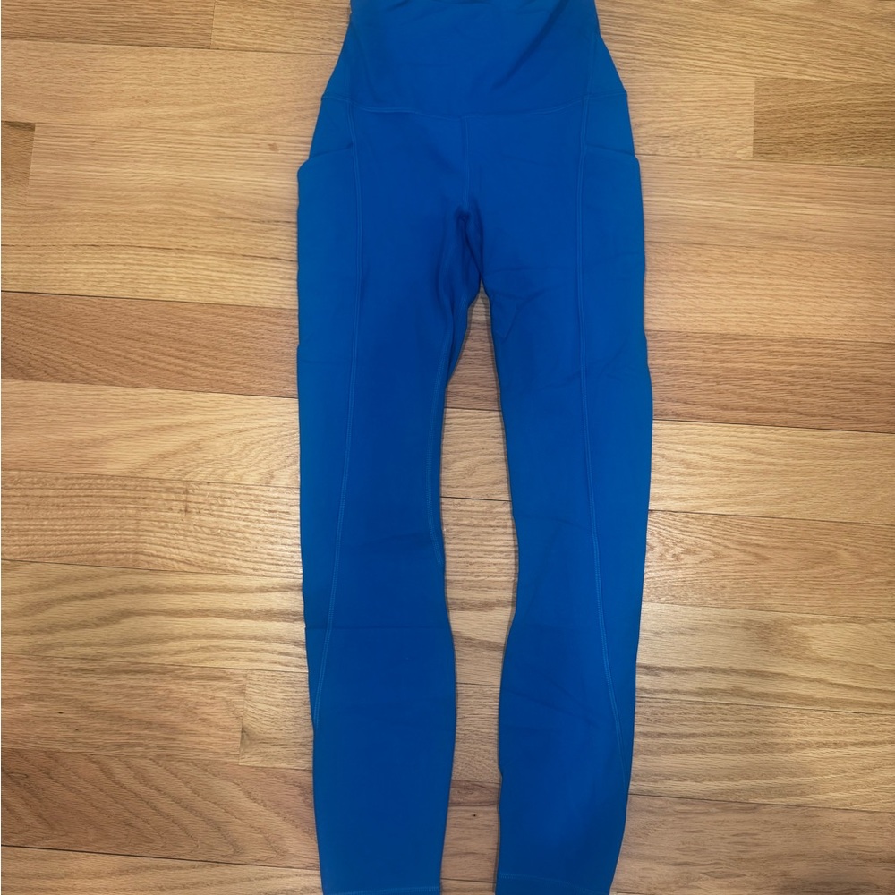 Authentic Lululemon Pool Blue Leggings - Size 2
